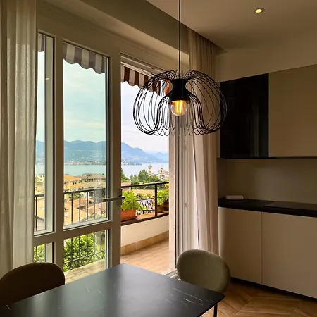 Casa Luce ストレーザ